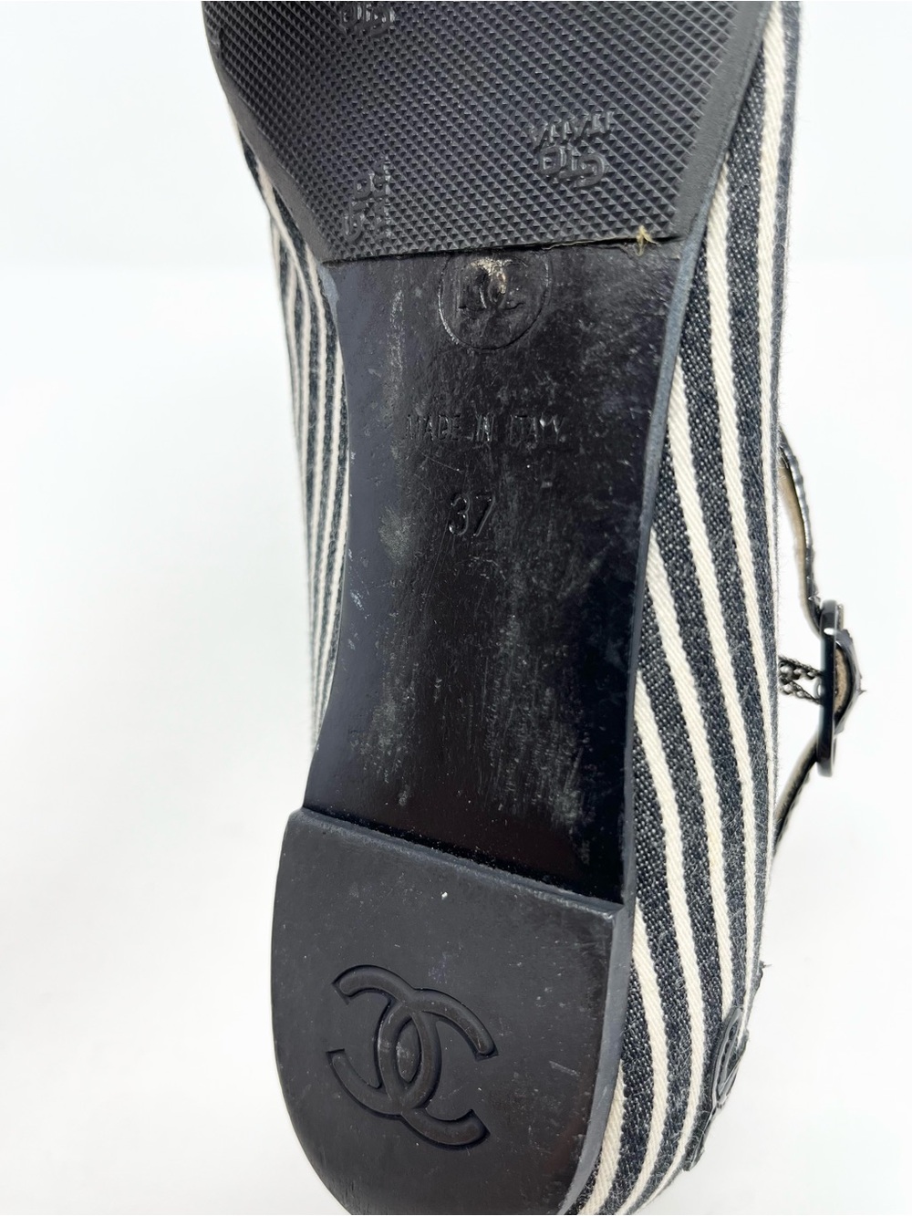 Vintage Vtg Chanel Mary Jane Ballet Flats Black White Striped Cap Toe CC Logo 37 - Picture 10 of 11
